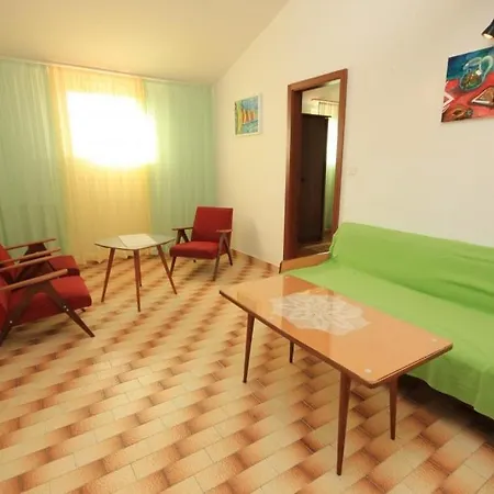 Apartment Pjescana Uvala, - 7652 Pula