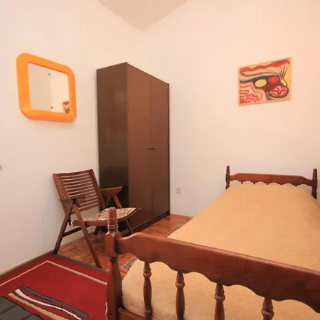 Pjescana Uvala, - 7652 Apartment
