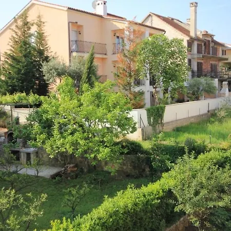 Apartment Pjescana Uvala, - 7652 Pula