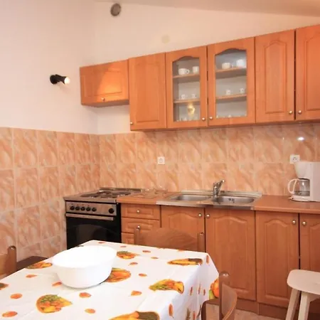 Pjescana Uvala, - 7652 Pula